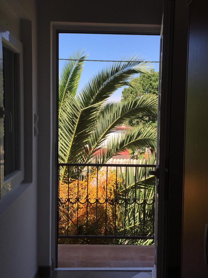 Holiday Home Orange ウトイェハ エクステリア 写真